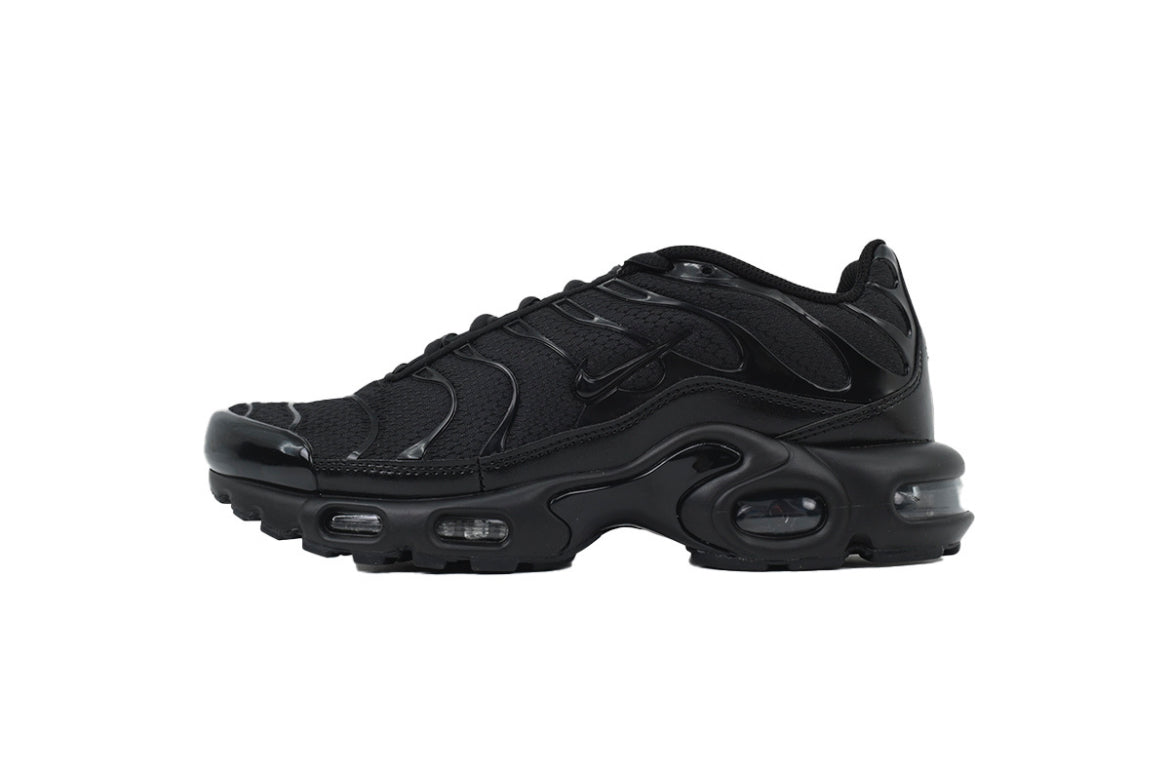 SCARPE NI*E T*