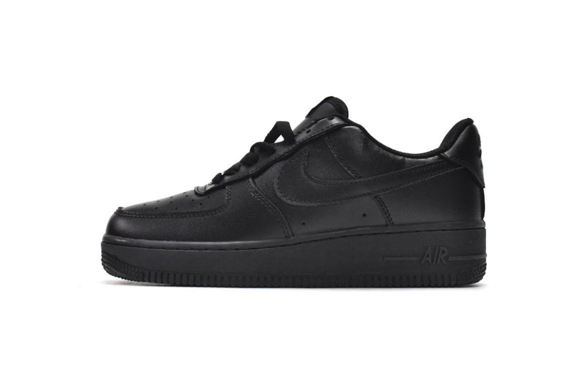 SCARPE NI*E AF*