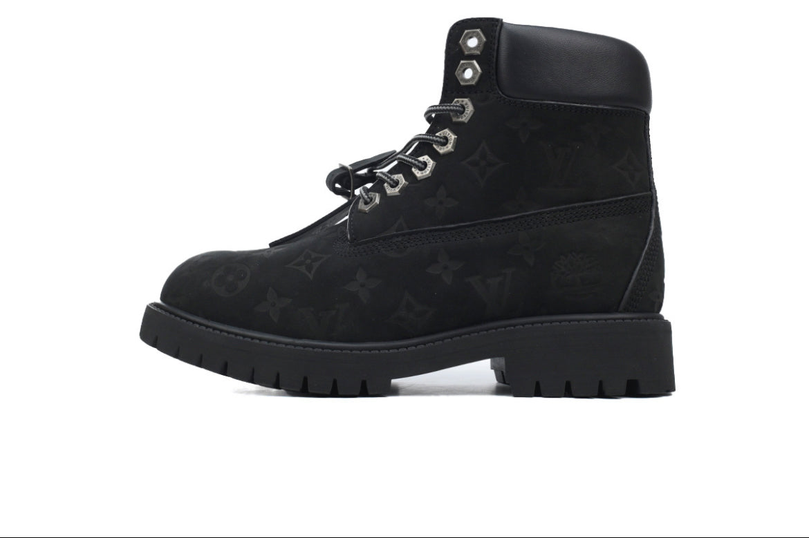 SCARPE TIM*ERL*ND X L*