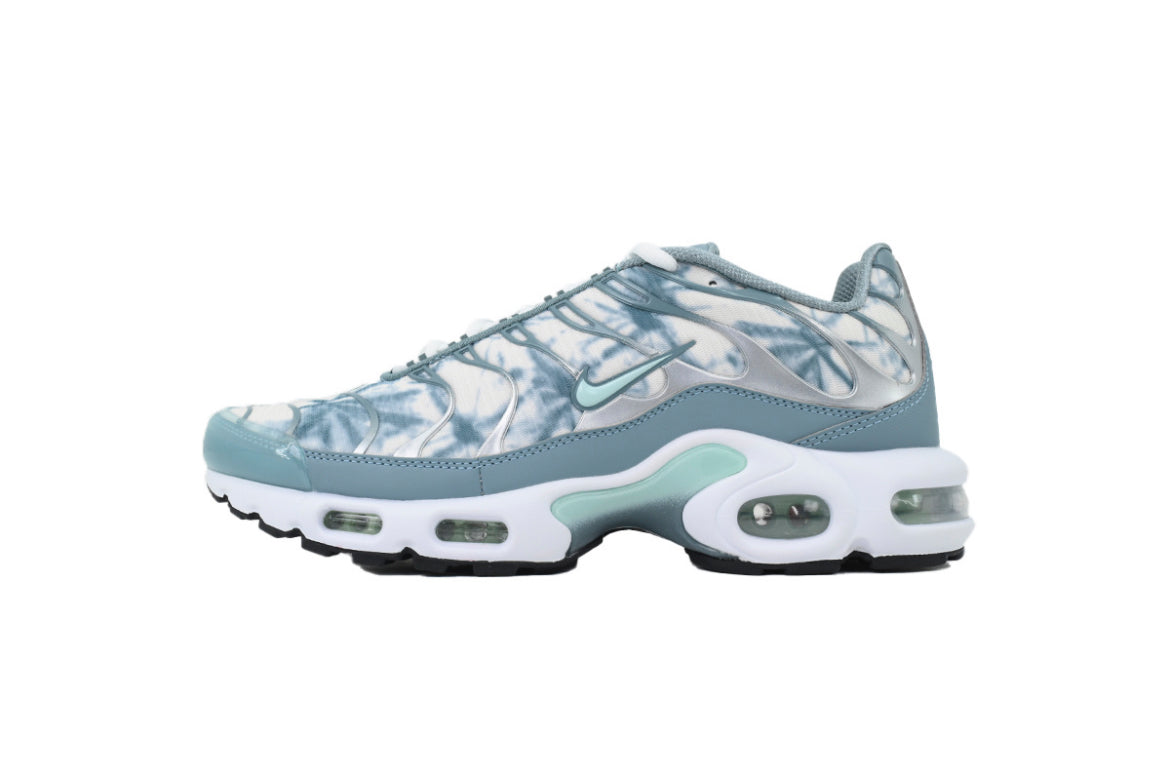 SCARPE NI*E T*