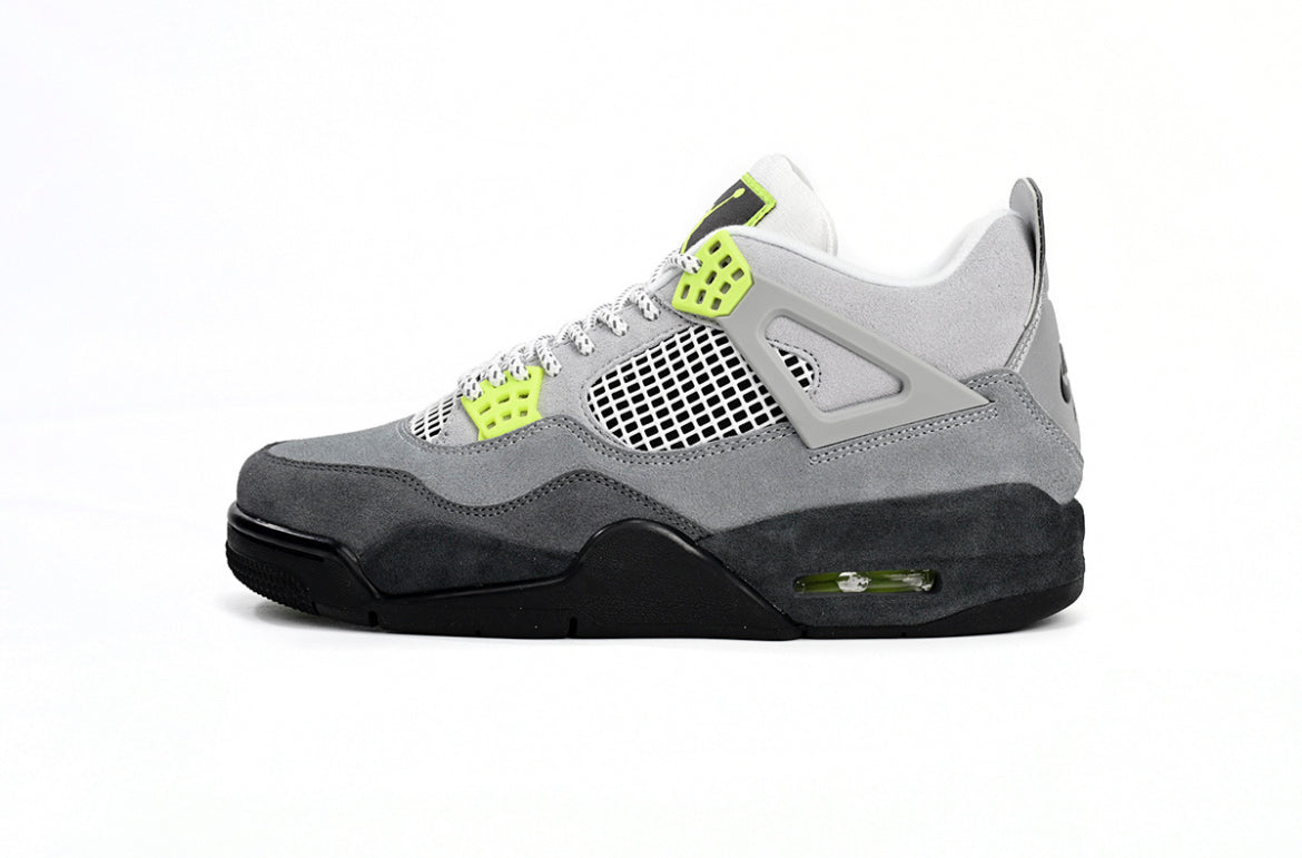 SCARPE JO*DAN 4