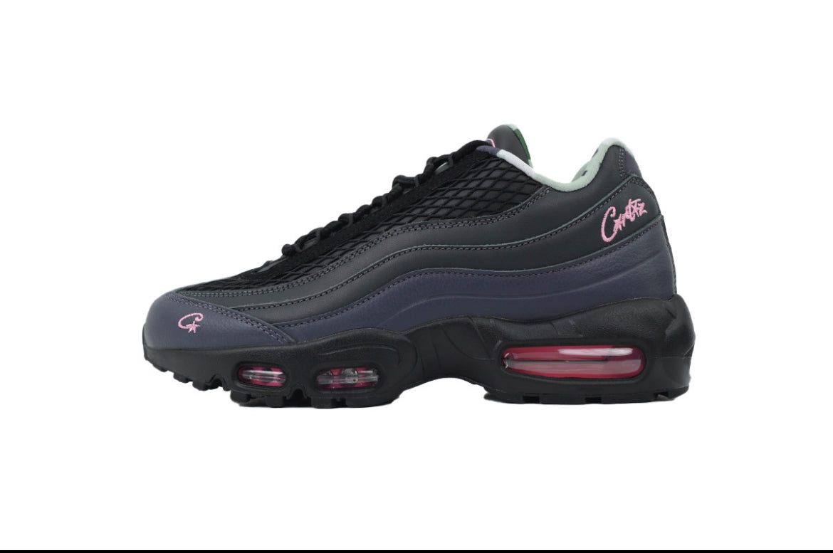 SCARPE NI*E 95